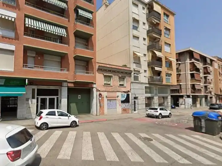 Vista exterior de Residencial en venta en Sabadell