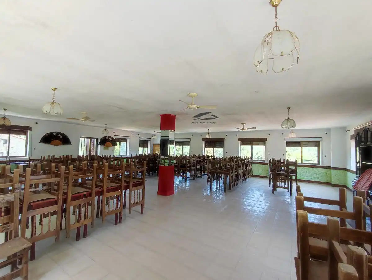 Commercial properties for sale in Miranda del Castañar  with Furnished
