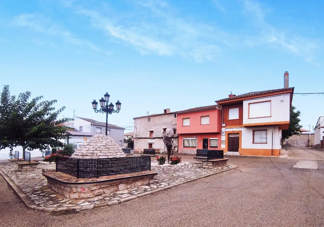 Vista exterior de Casa o chalet en venta en Azaila, Teruel