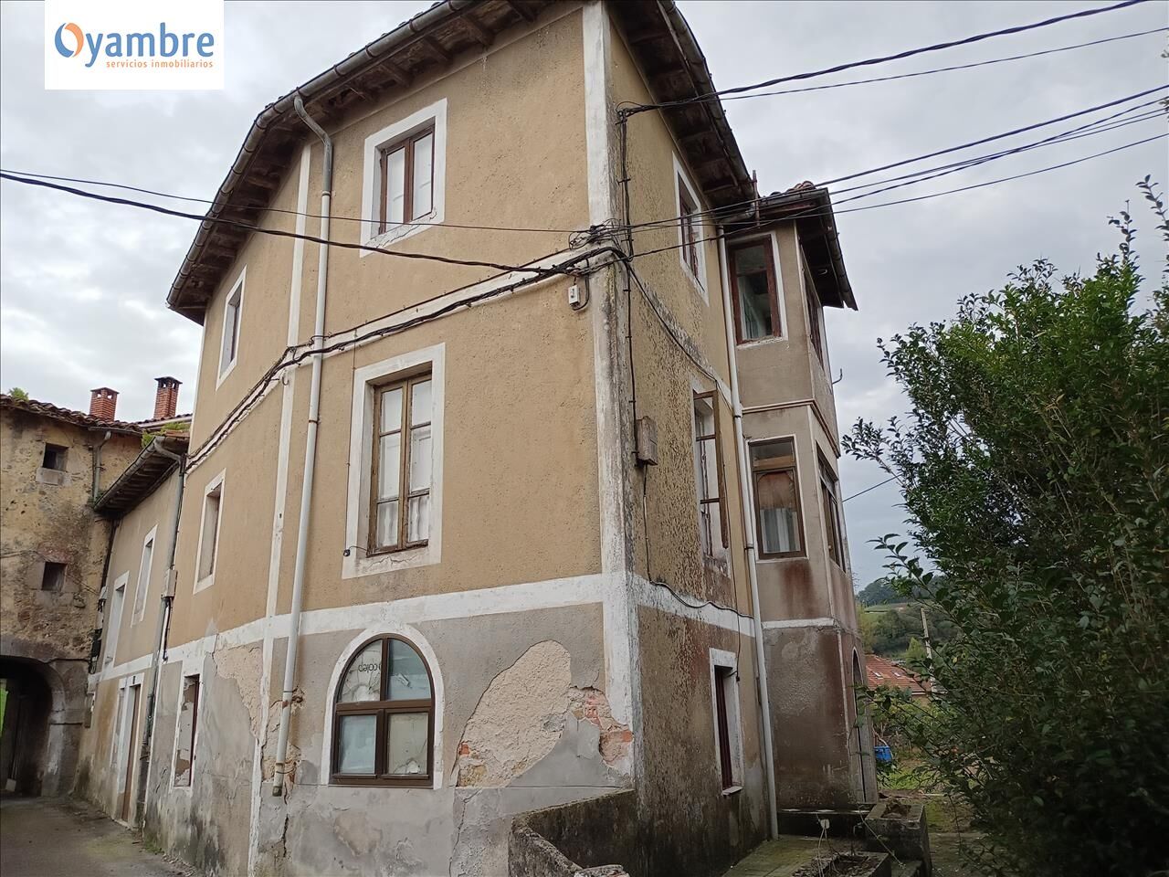 Exterior view of Flat for sale in Hazas de Cesto  with Balcony