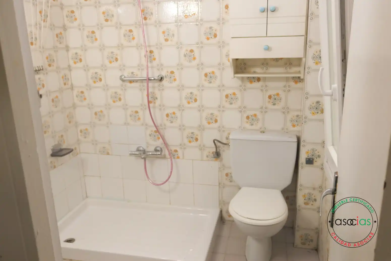 Bany de Pis en venda en Gijón  amb Calefacció i Parquet