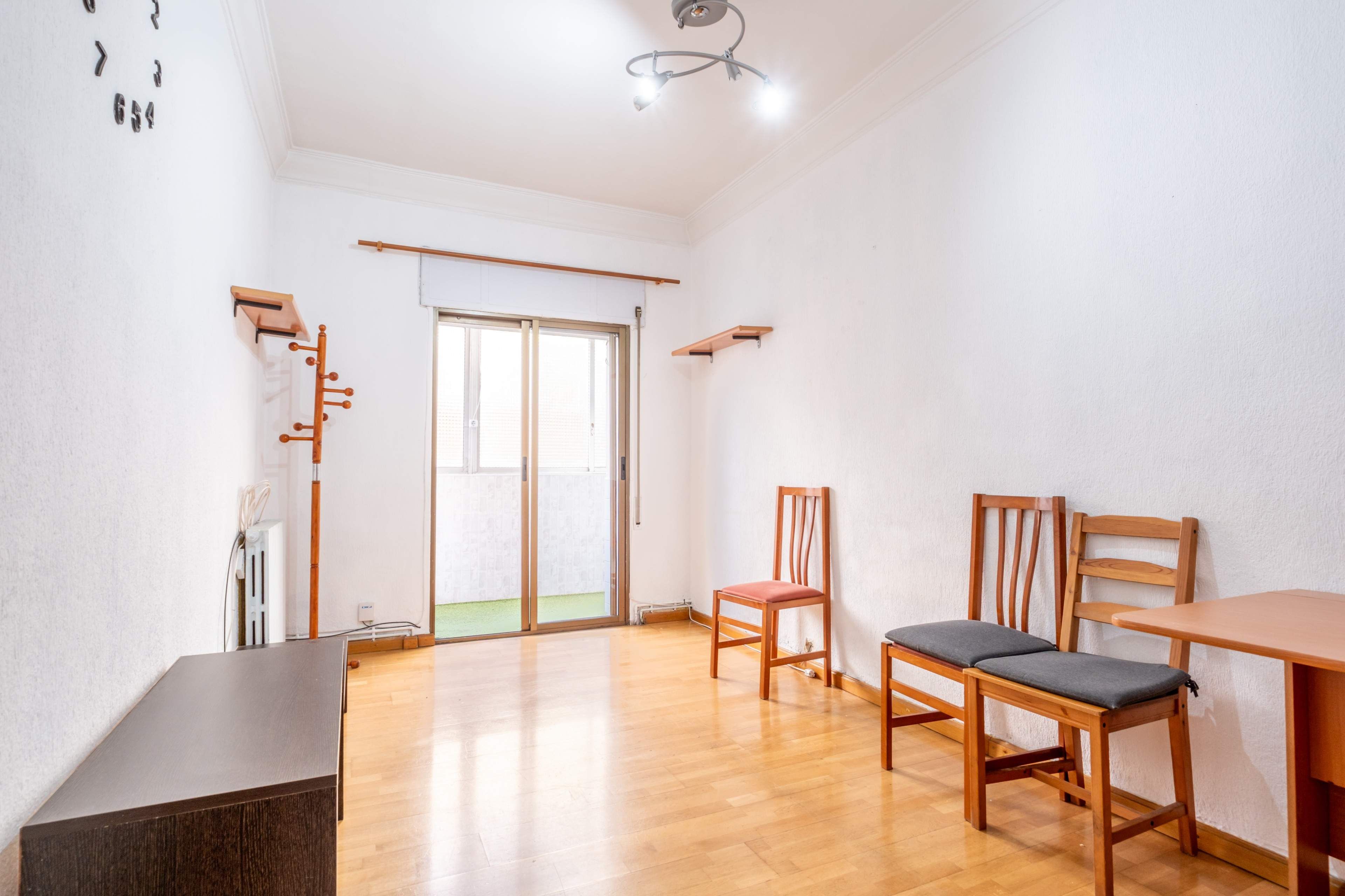 Living room of Flat for sale in  Zaragoza Capital  with Air Conditioner, Heating and Parquet flooring