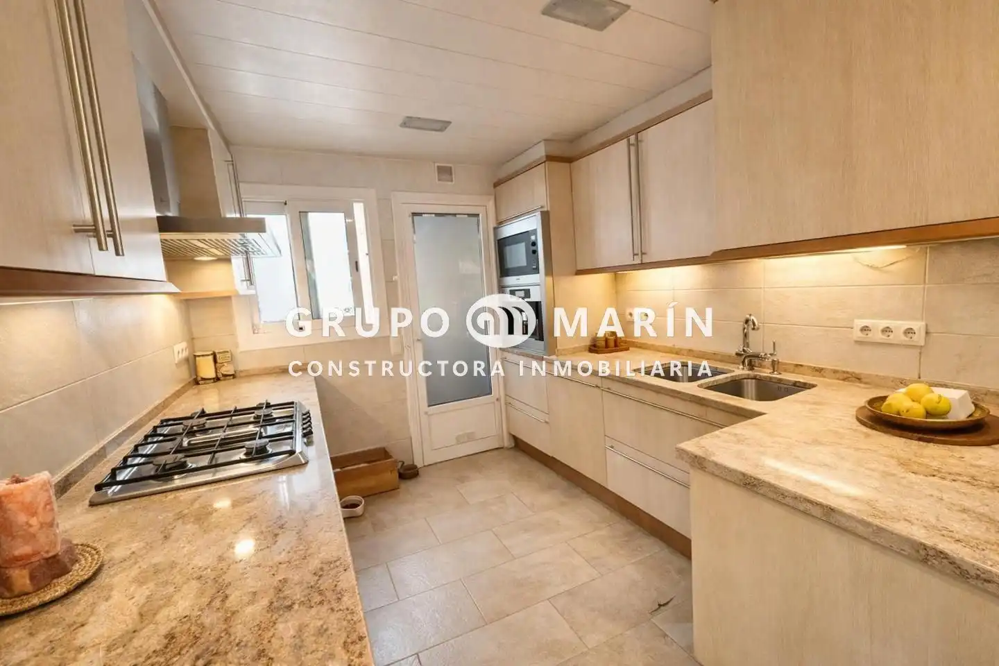 Cocina de Piso en venta en Vilassar de Mar con Aire acondicionado, Terraza y Amueblado