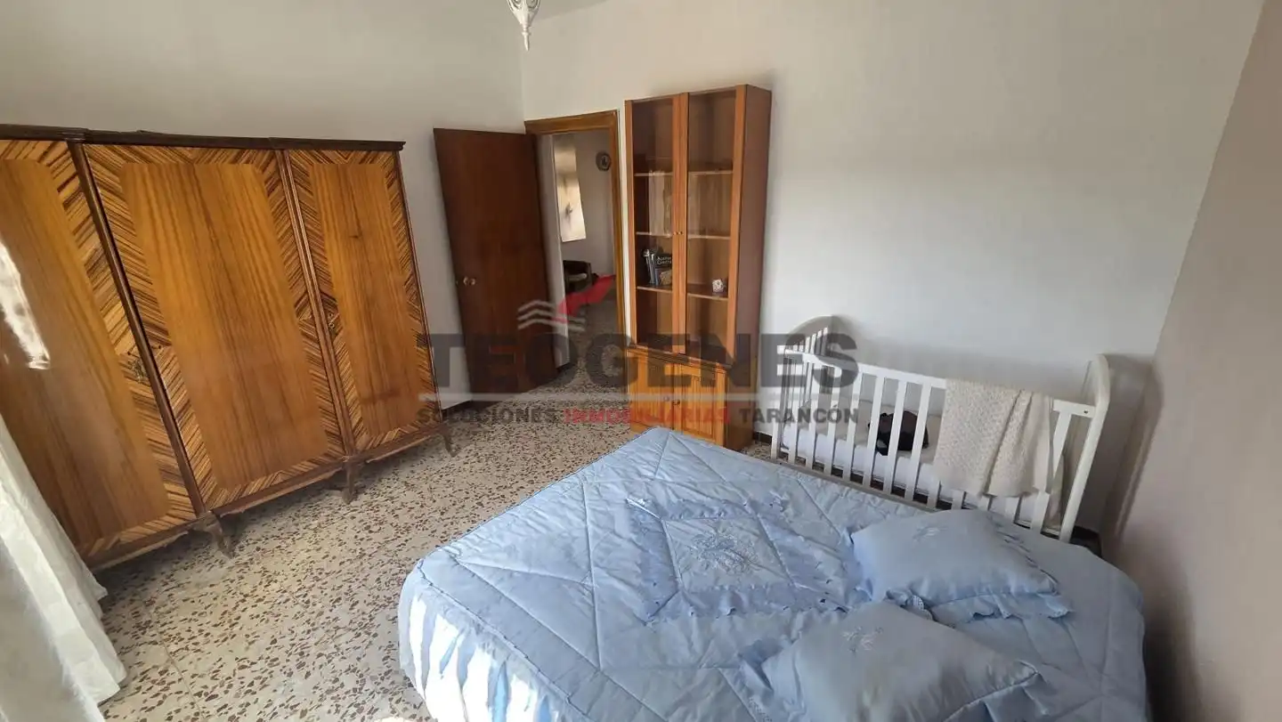 Bedroom of Houses for sale in Fuente de Pedro Naharro  with Heating, Terrace and Storage room