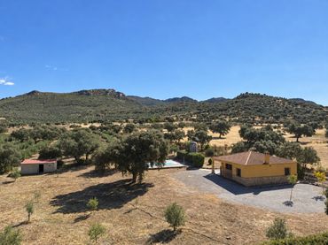 Casa rustica in vendita a Zarza-Capilla