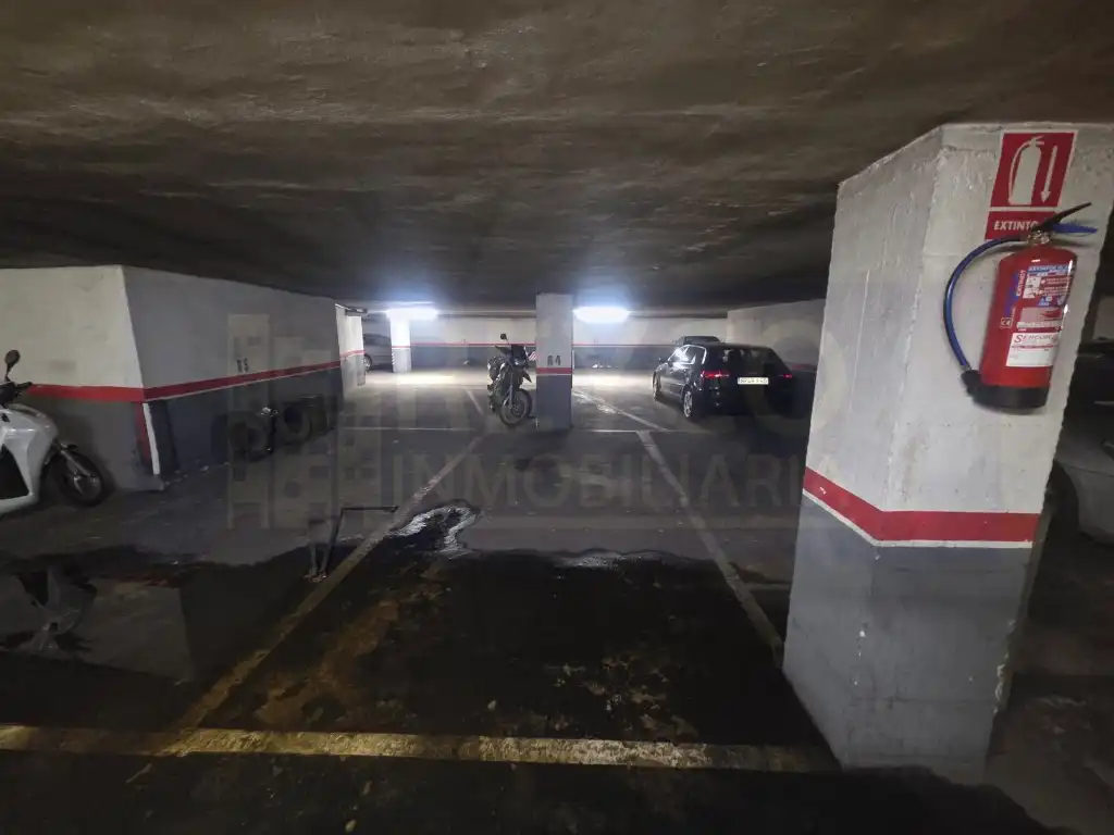 Piso con ascensor en venta en Avenida Perez Galdos, imagen 22