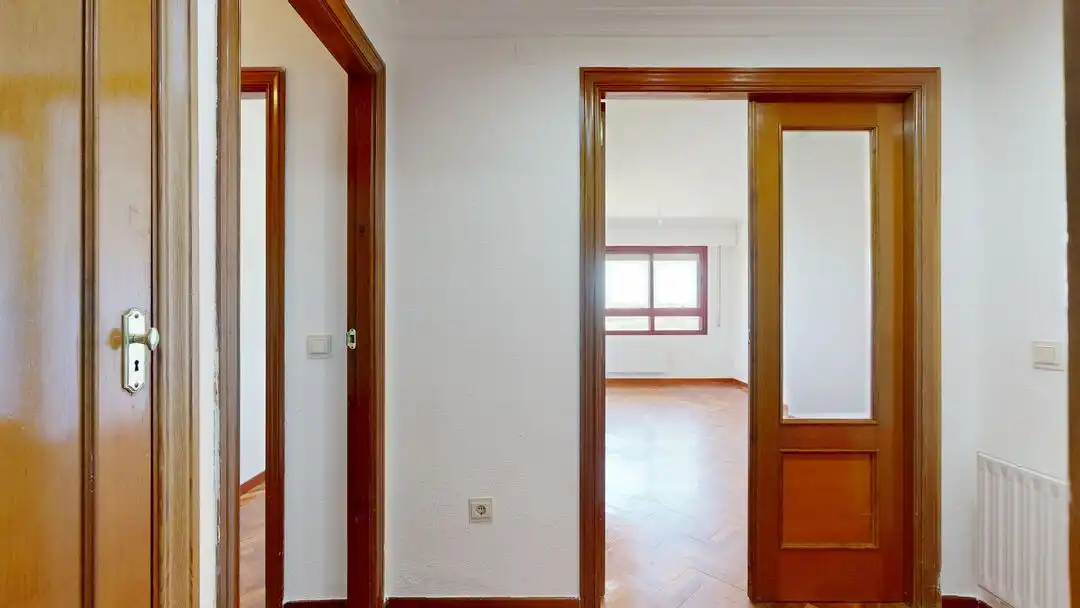 Flat for rent in Madrid  with Air Conditioner, Heating and Private garden