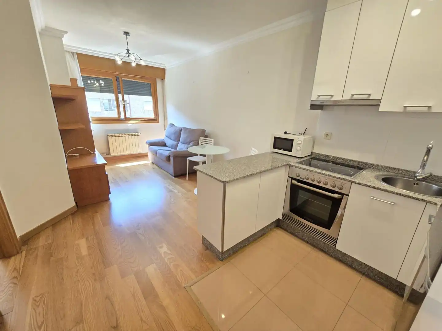 Apartament de lloguer a Avenida Castrelos, As Travesas - Balaídos