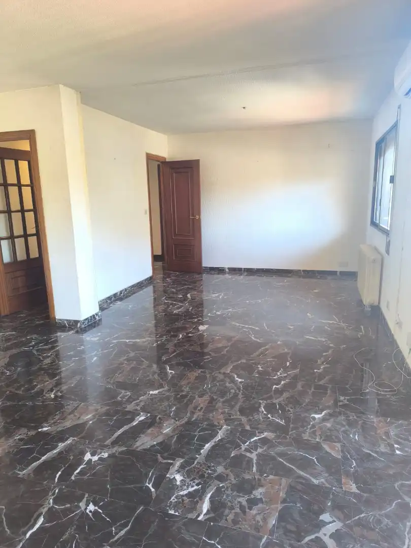 Wohnung zur Miete in Camino de Ronda, 212, Pajaritos