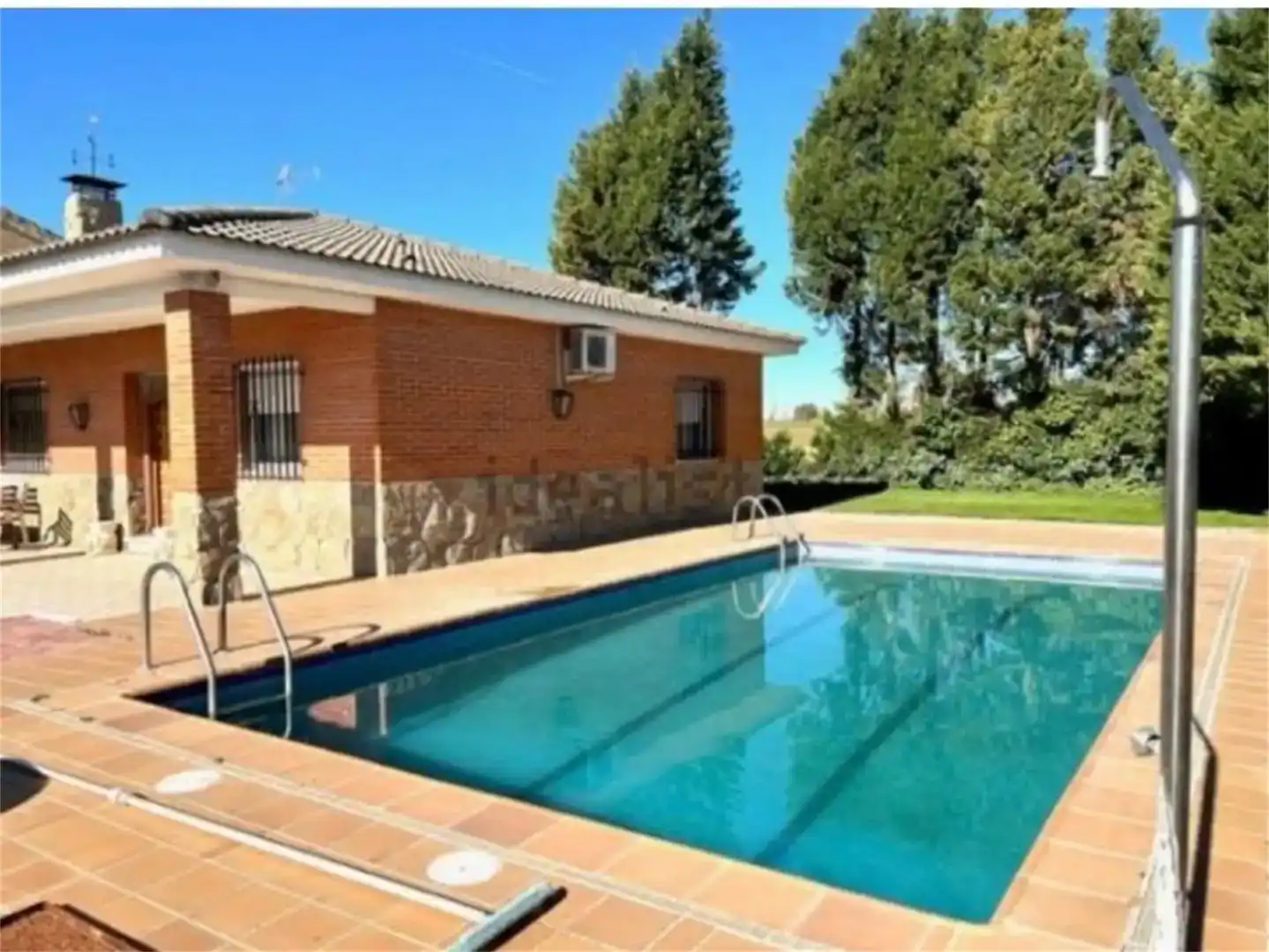 Piscina de Casa o xalet en venda en Illescas amb Aire condicionat i Piscina