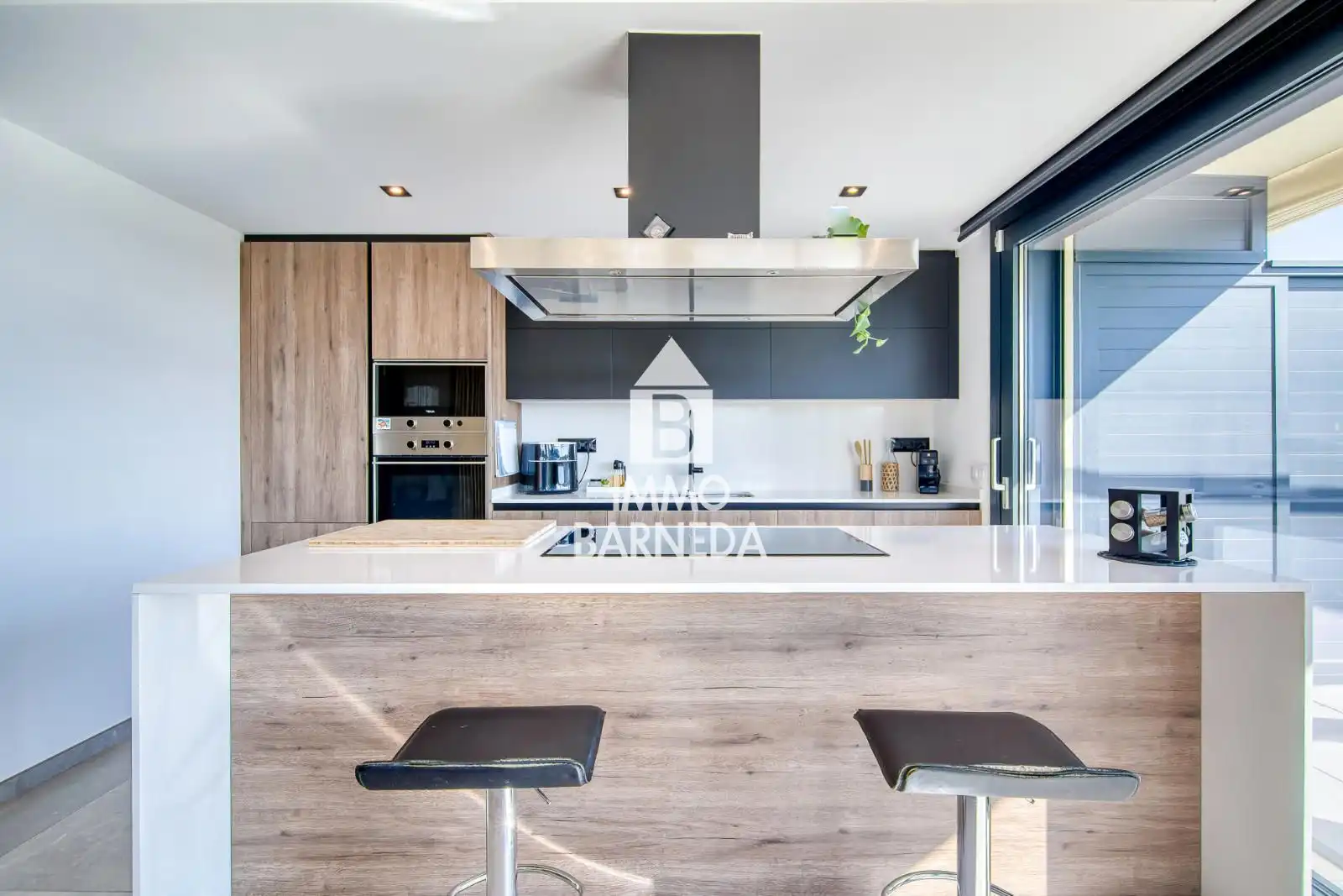 Küche von Haus oder Chalet zum Verkauf in Palau-saverdera mit Klimaanlage, Heizung und Privatgarten