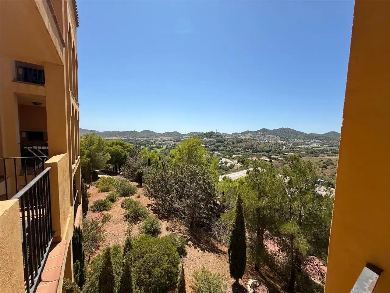 Vista exterior de Loft en venda en Cartagena amb Jardí privat, Terrassa i Piscina