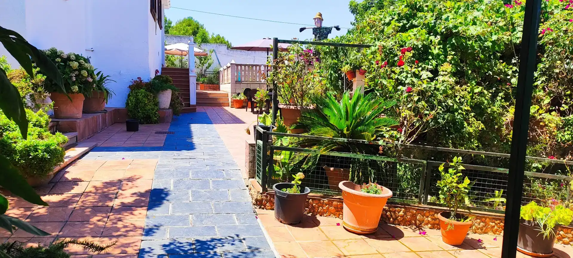 Terraza de Casa o chalet en venta en Sant Boi de Llobregat con Aire acondicionado, Jardín privado y Parquet