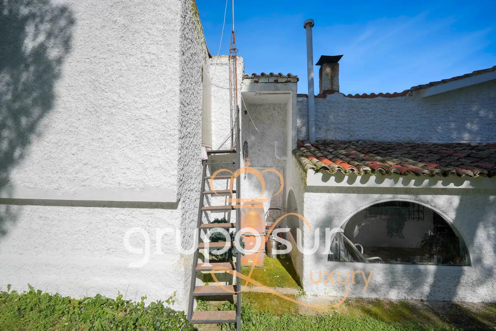 Houses for sale in Carretera Villanueva, 8, Puente Duero