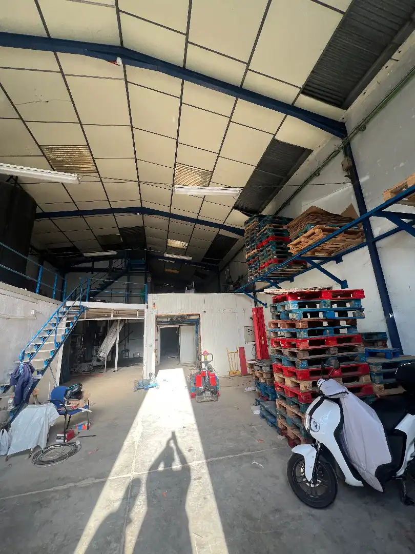 Nave industrial in vendita a Carrer Illes Medes, imagen 5