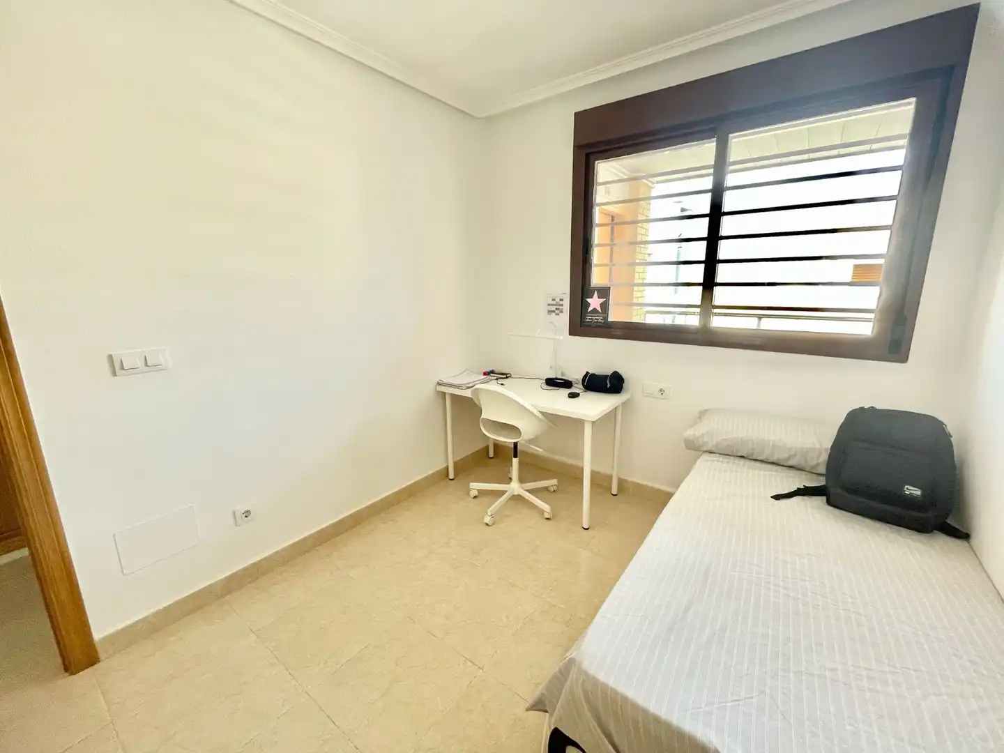 Schlafzimmer von Wohnungen zur Miete in San Pedro del Pinatar mit Klimaanlage, Schwimmbad und Möbliert