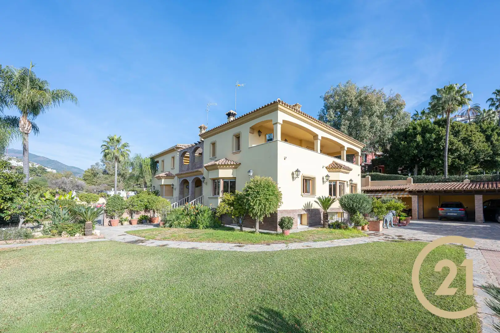 Jardín de Casa adosada en venta en Benahavís con Aire acondicionado, Jardín privado y Terraza