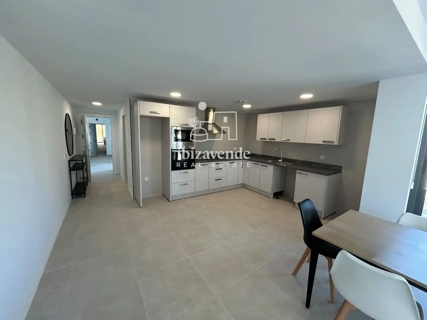Flat with lift to rent in Labritja, imagen 2