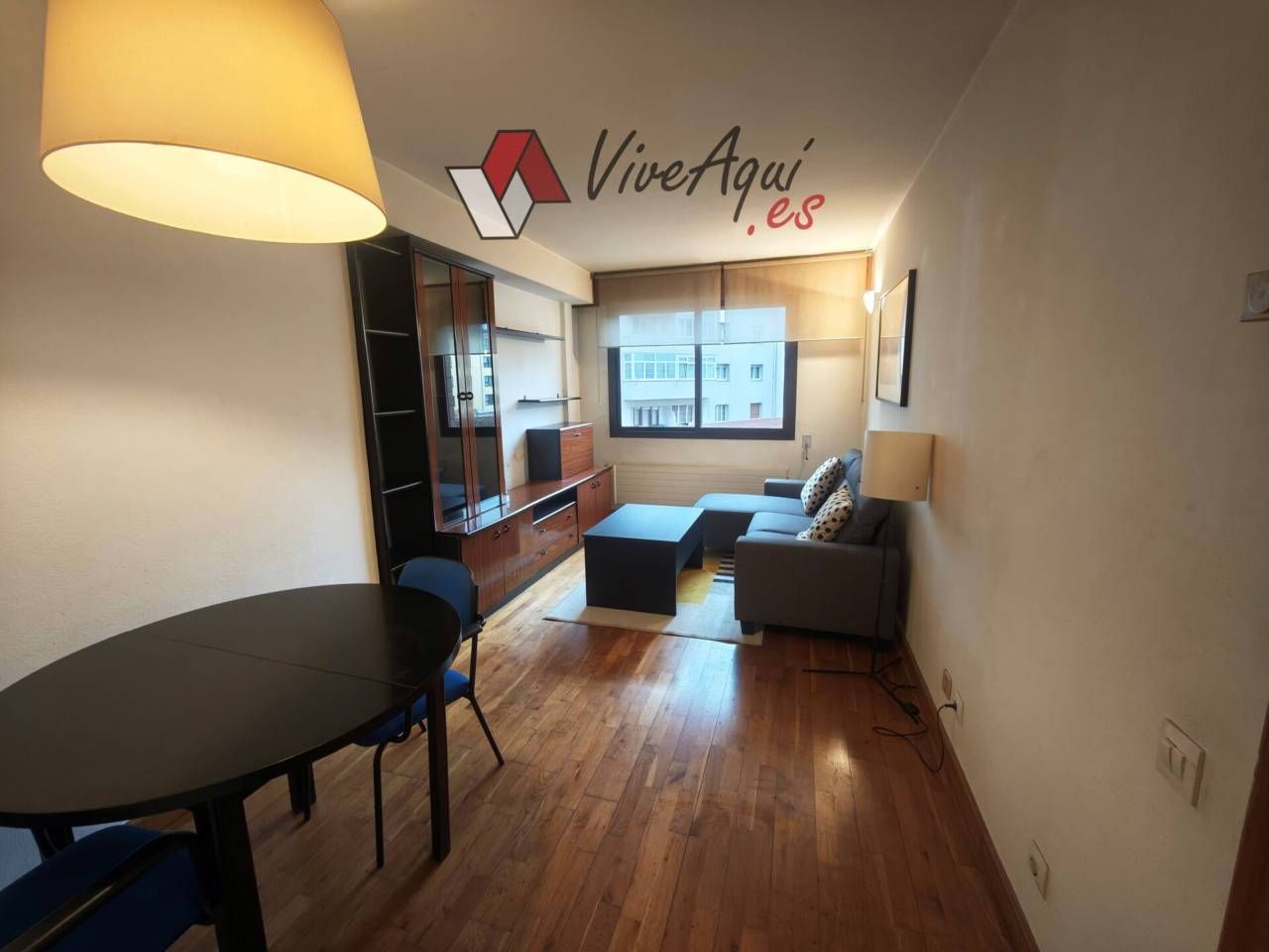 Living room of Flat to rent in Oviedo   with Heating, Parquet flooring and Furnished