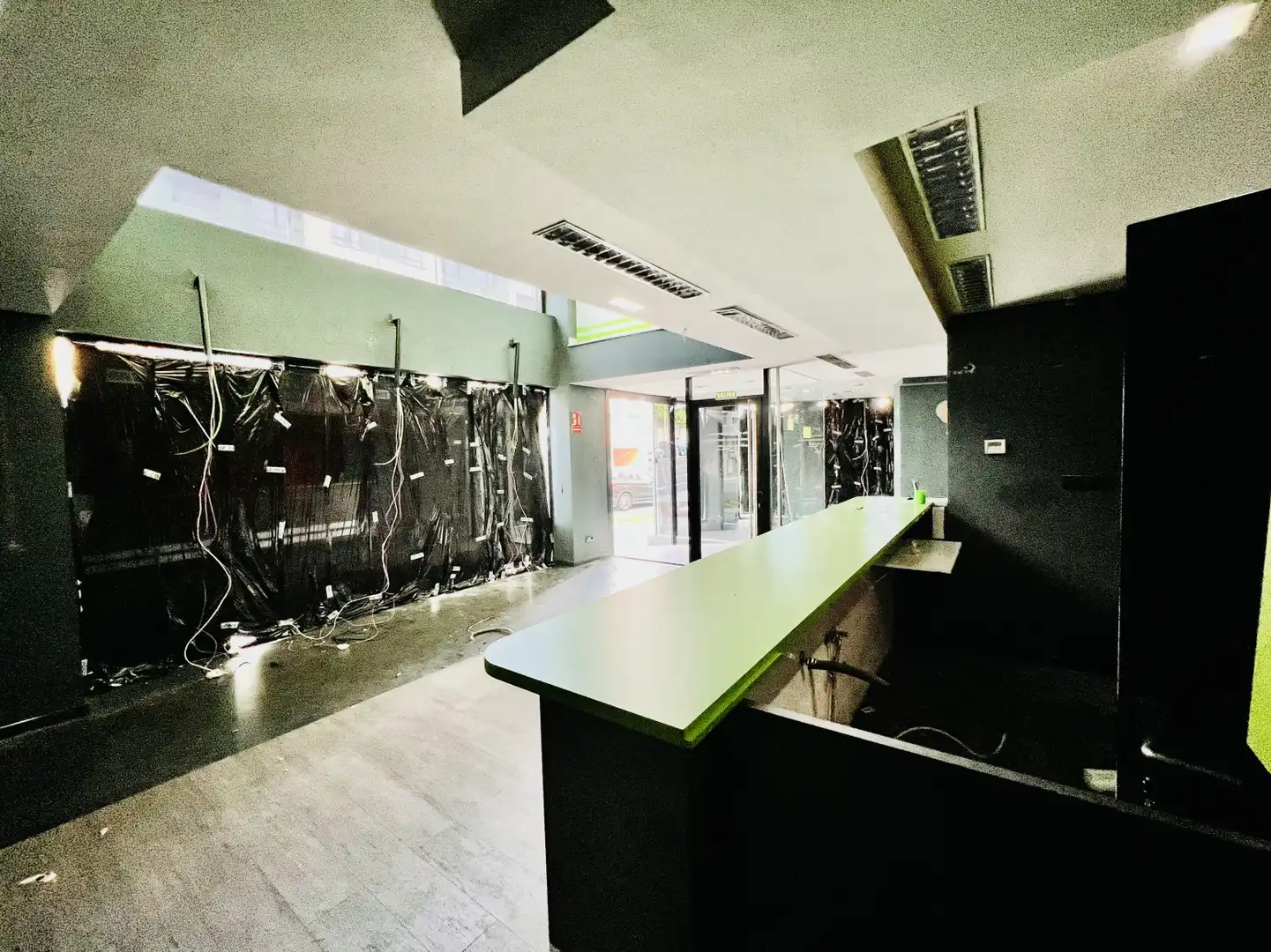 Business premises to rent in Gutierrez Herrero, imagen 14