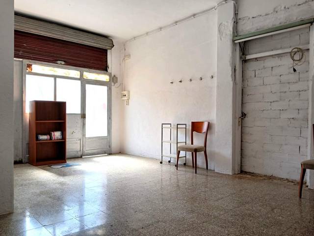 Local comercial en Venta en Carrer de les Magnòlies en Torrent del Capellà