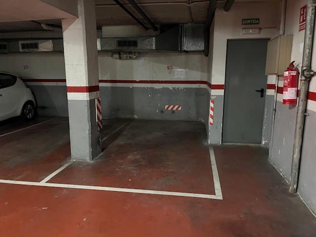 Photo 1 of Garage for sale in Carrer del Papa Pius XI, 107, Creu Alta, Barcelona