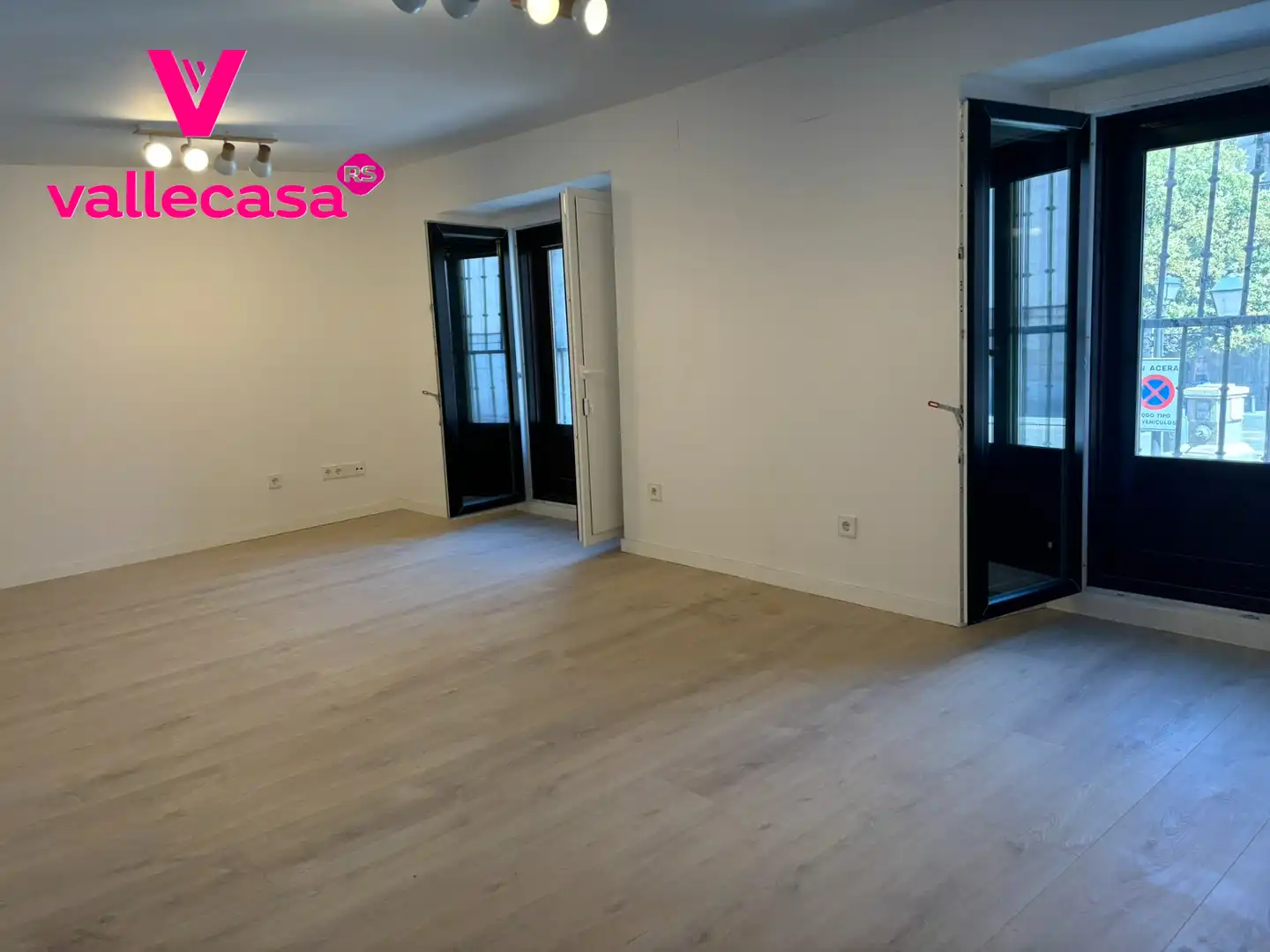 Apartament amb ascensor de lloguer a Plaza de Puerta Cerrada