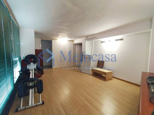 Local comercial en Venta en Calle de Zabaleta en Prosperidad