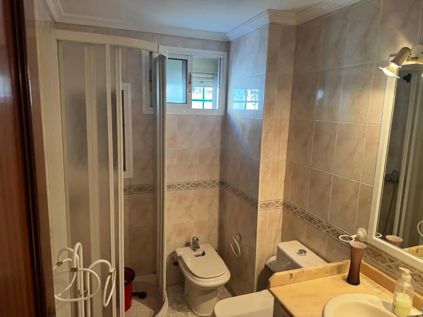 Baño de Piso en venta en Sevilla con Aire acondicionado y Terraza