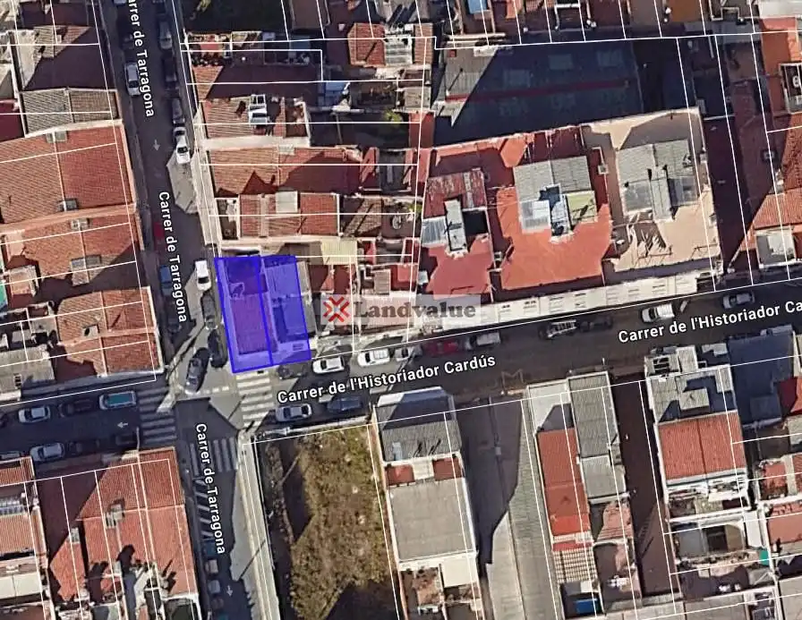 Terrenos y solares en venta en Carrer de l'Historiador Cardús, 51-53