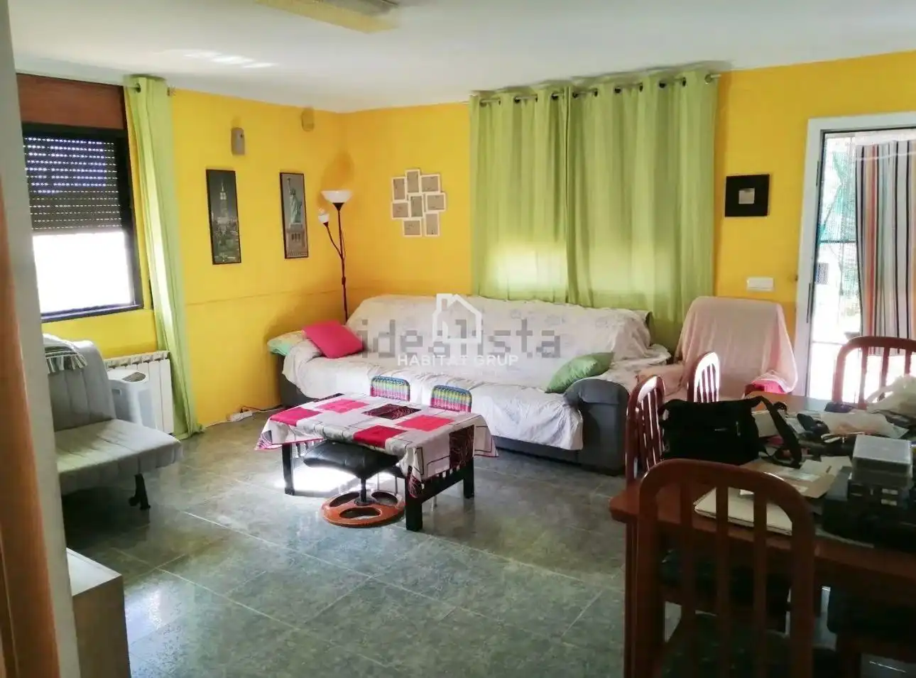 Sala de estar de Casa o chalet en venta en Albinyana con Aire acondicionado, Calefacción y Jardín privado