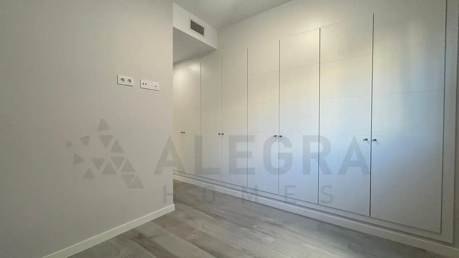 Bedroom of Flat for rent in Jerez de la Frontera  with Air Conditioner, Private garden and Community pool