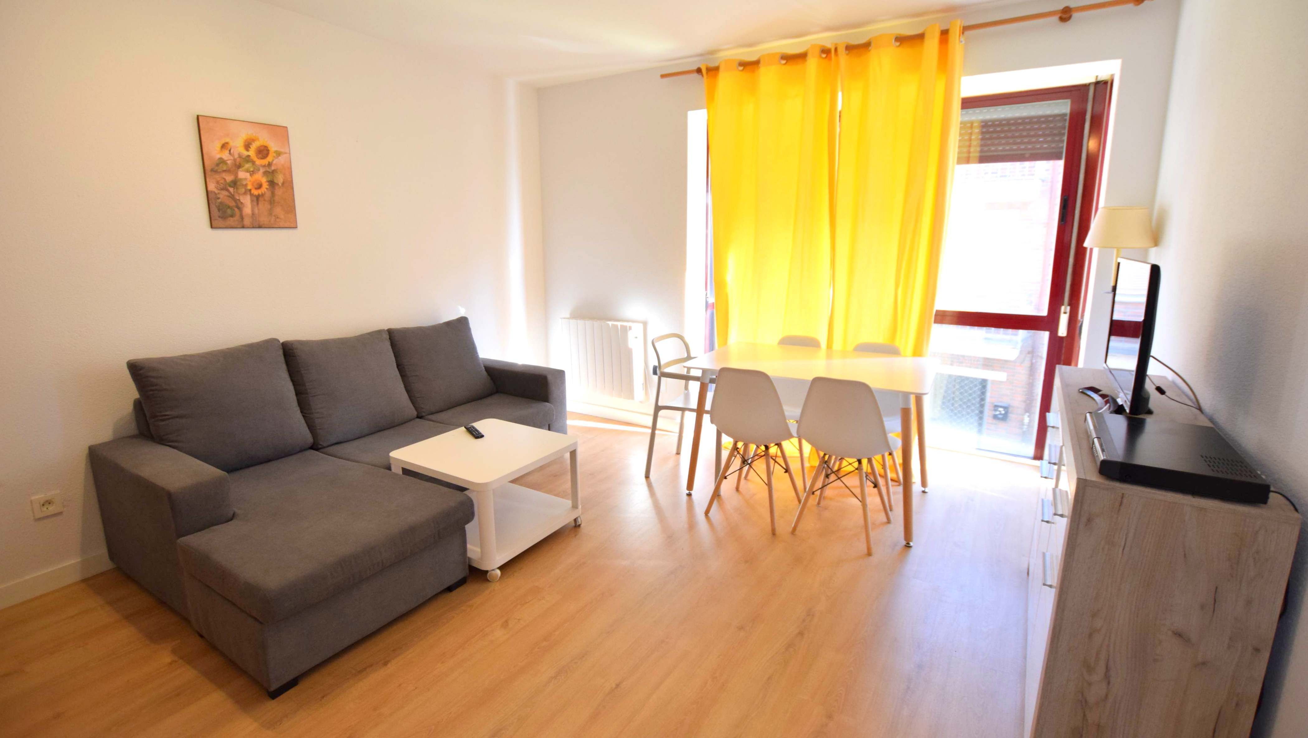 Flat to rent in Calle del Hospital, Pueblo