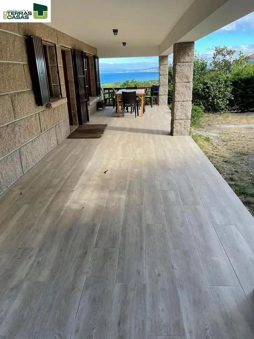 Terraza de Casa o chalet en venta en Cangas  con Calefacción y Terraza