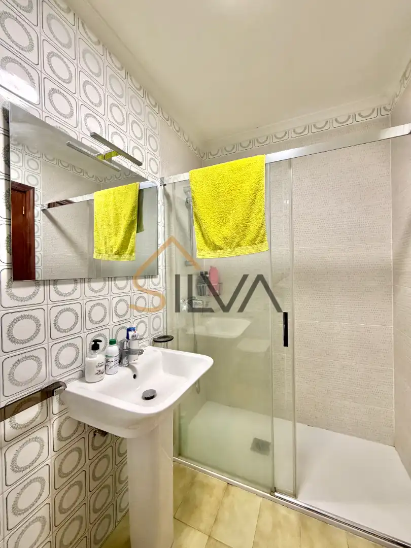 Bathroom of Flat for sale in Lugo  with Heating, Storage room and Furnished