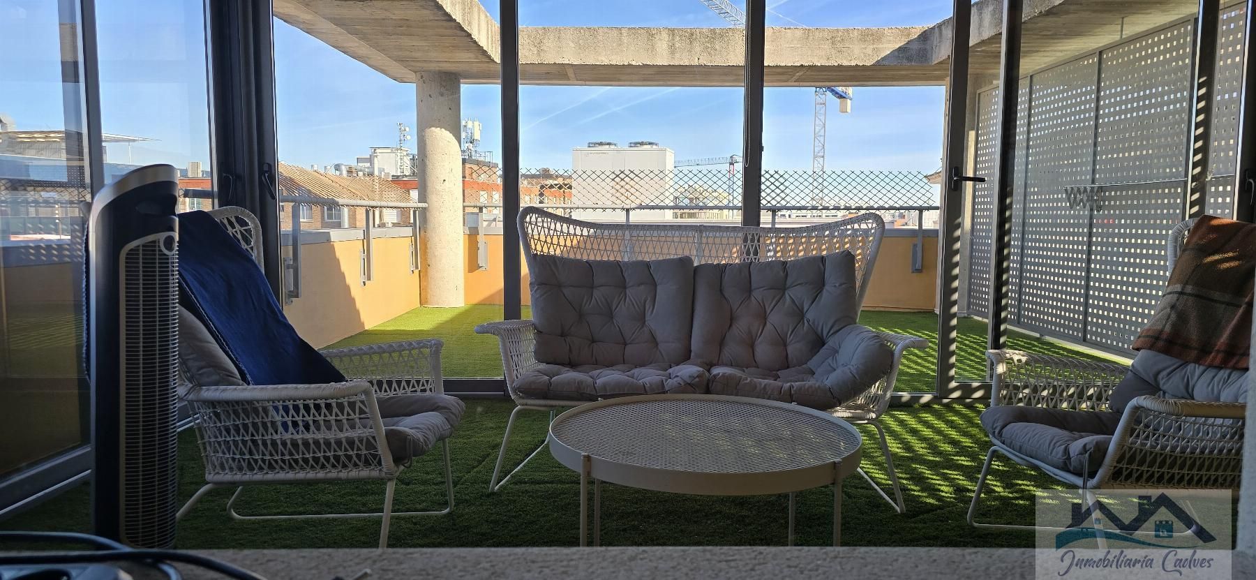 Terraza de Ático de alquiler en  Madrid Capital con Aire acondicionado, Calefacción y Terraza