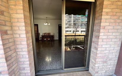 Flat for sale in Badalona  with Air Conditioner, Heating and Balcony