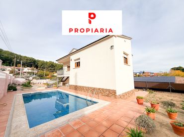 Casa con piscina en venta en Piera