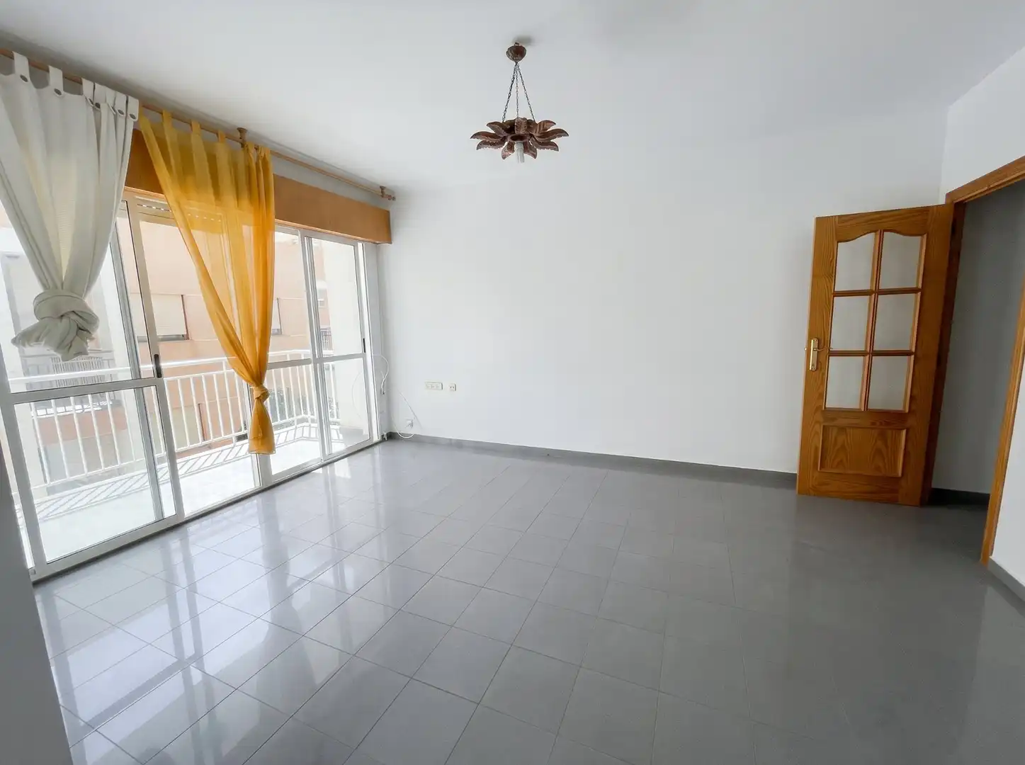 Wohnung zum Verkauf in Águilas mit Terrasse und Schwimmbad