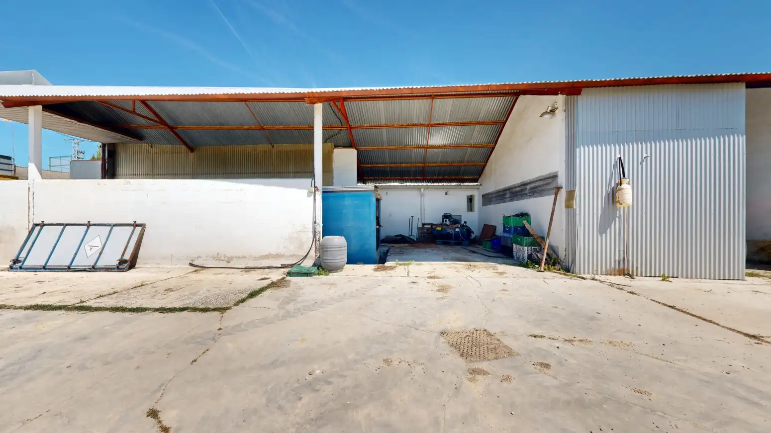 Vista exterior de Nave industrial en venta en Tafalla