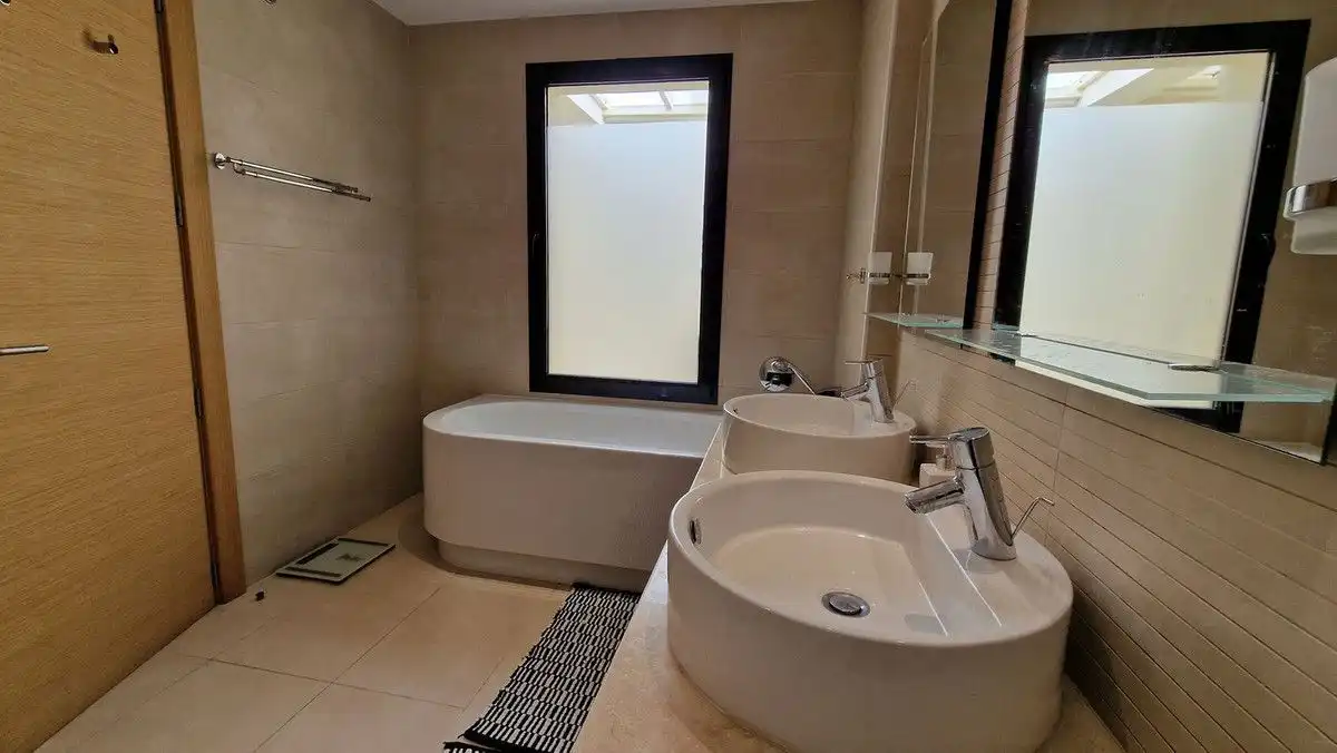 Apartments for rent in Alto de los Monteros