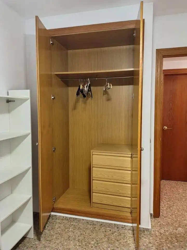 Pis de lloguer a De Colón, Moncada