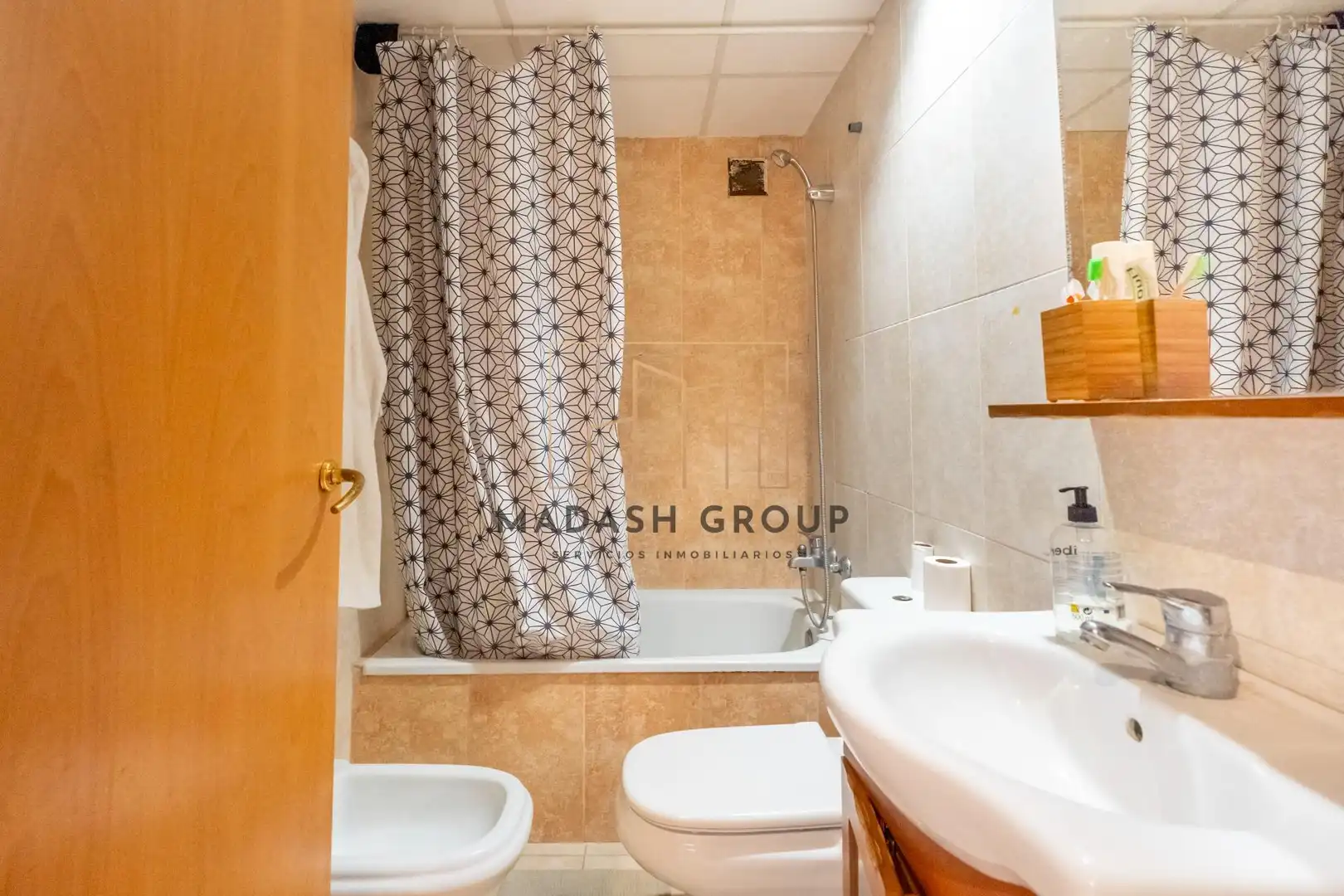 Badezimmer von Dachboden zum Verkauf in Reus mit Klimaanlage, Heizung und Terrasse