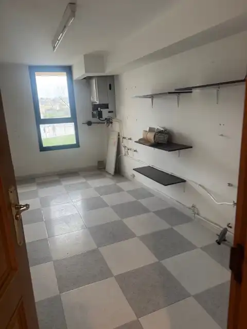 Gewerbefläche zur Miete in N-642, imagen 38