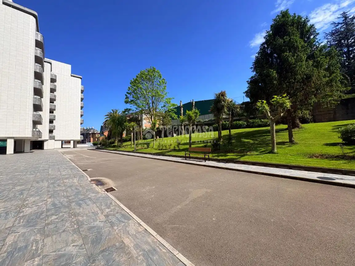 Vista exterior de Piso en venta en Santander con Calefacción