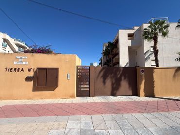 Mini appartamento con piscina in vendita a Orihuela Costa