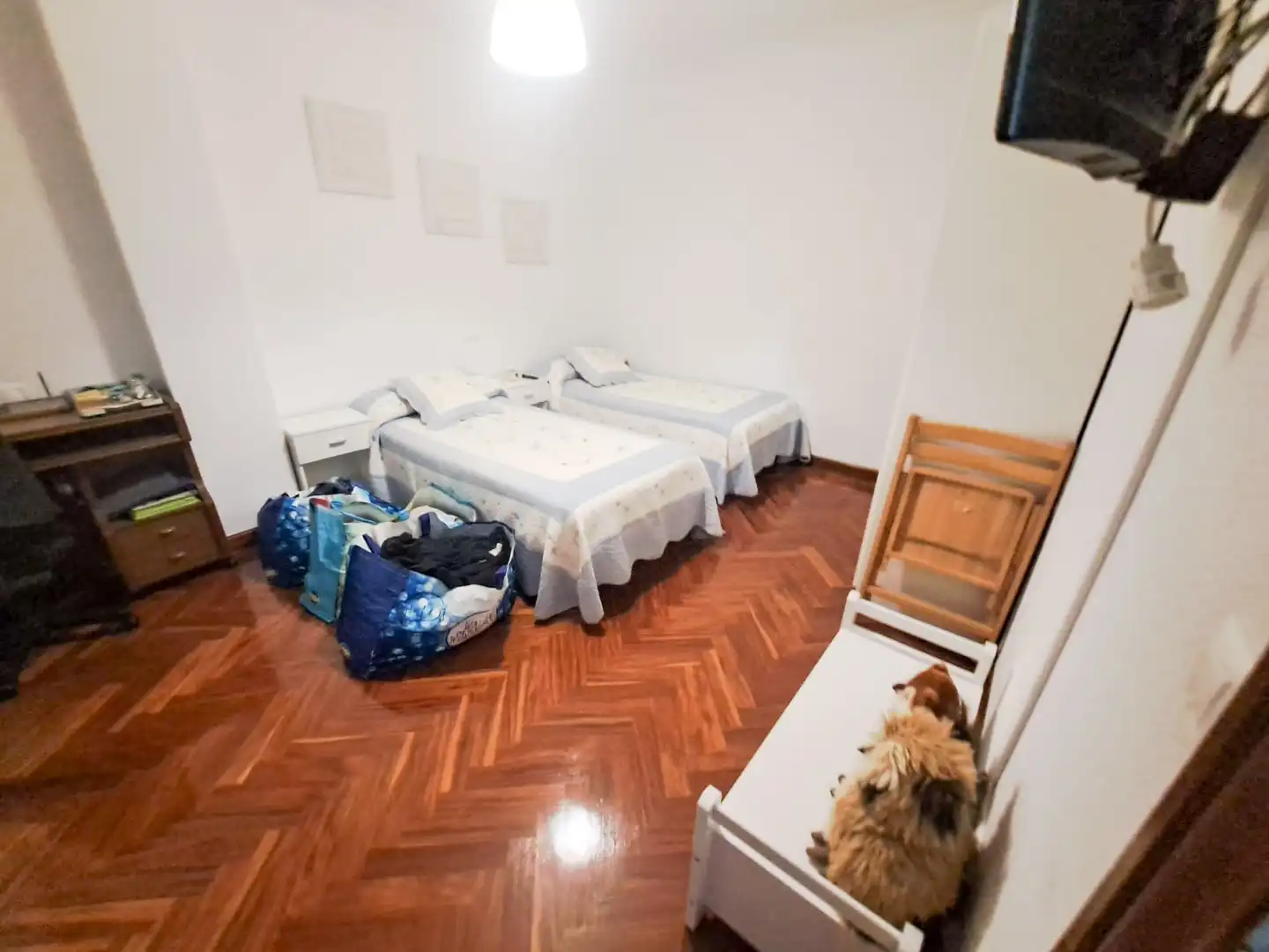 Habitación de Piso en venta en Burgos con Trastero