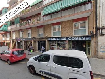 Apartment with balcony for sale in Salut - Lloreda
