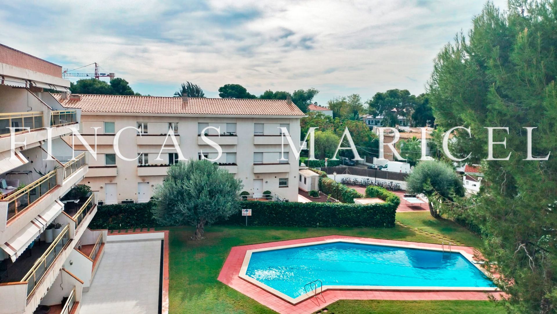 Flat to rent in Can Girona - Terramar - Vinyet