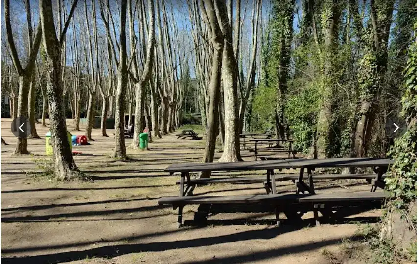 Außenansicht von Geschaftsraum zur Miete in Vallgorguina mit Klimaanlage, Heizung und Terrasse